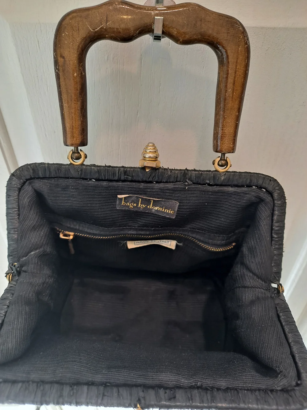 Bags By Dominic Italian Rare 50s Vintage Black Woven Beaded Wood Top-Handle